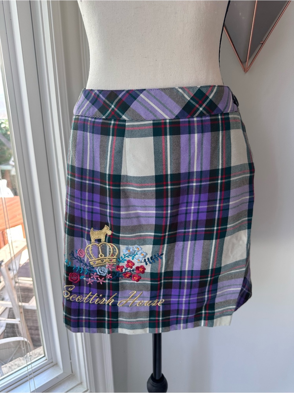 Y2K SCOTTISH HOUSE Purple Black White Plaid Tartan Wrap Mini Skirt Prep Sz Small
